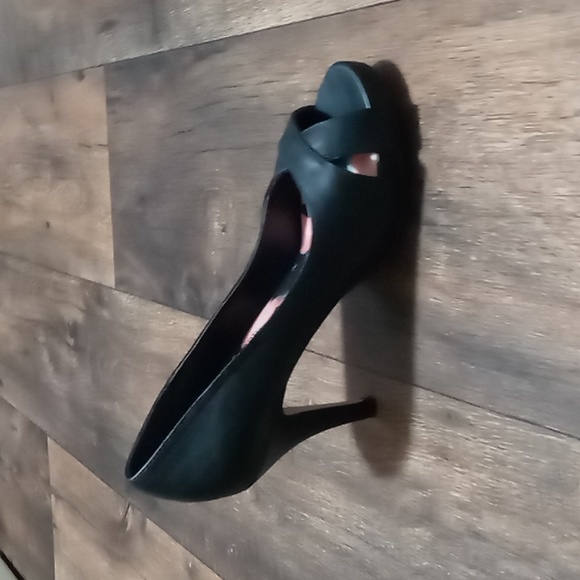 Madden girl heels in good used condition size 7 black 4"heel - Picture 11 of 11